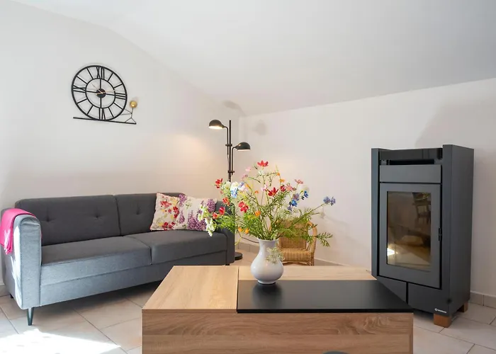 La Blanche Epine - Chimay * Momignies